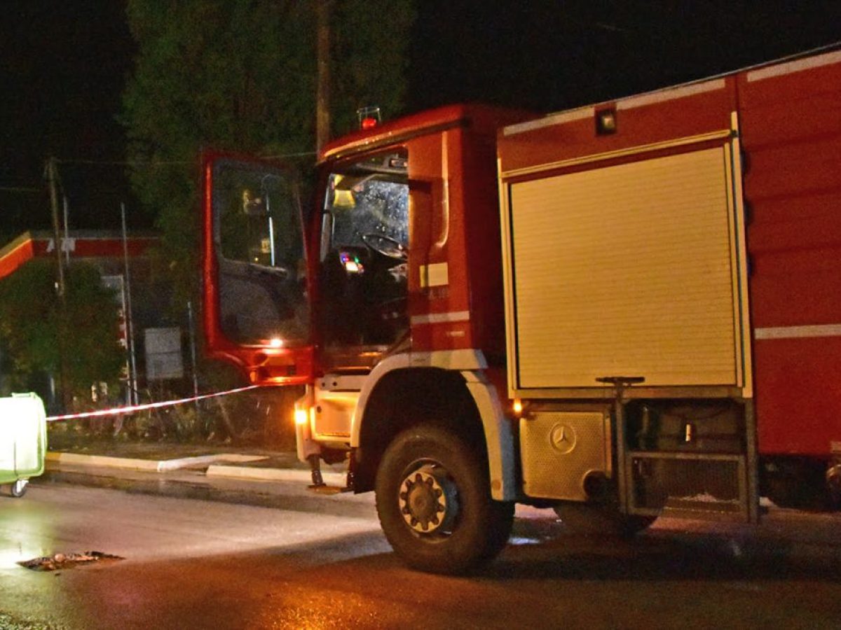 Μαθητές του ΓΕΛ Μαραθώνα έσωσαν ηλικιωμένους από φωτιά σε διαμέρισμα στη Νέα Μάκρη