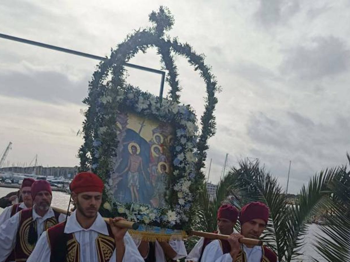 Με 8μελές άγημα συμμετείχε στον εορτασμό των Θεοφανίων ο Πανθεσσαλικός Σύλλογος Λαυρίου