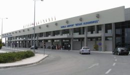 me-aeroporiki-gefira-kavalas-–