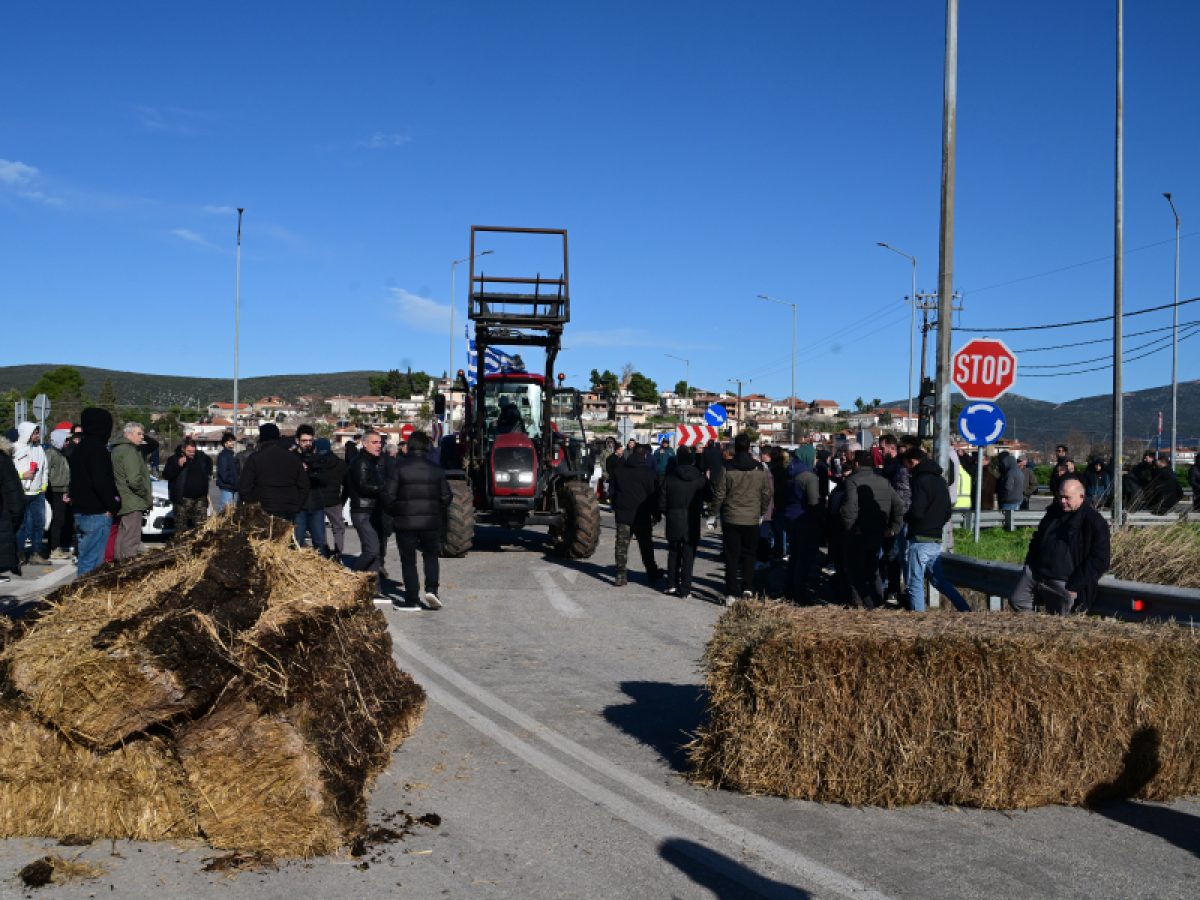 Με δύο αγρότες τα μπλόκα της Βοιωτίας στη σύσκεψη με τον πρωθυπουργό
