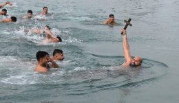 me-episimotita-o-eortasmos-ton