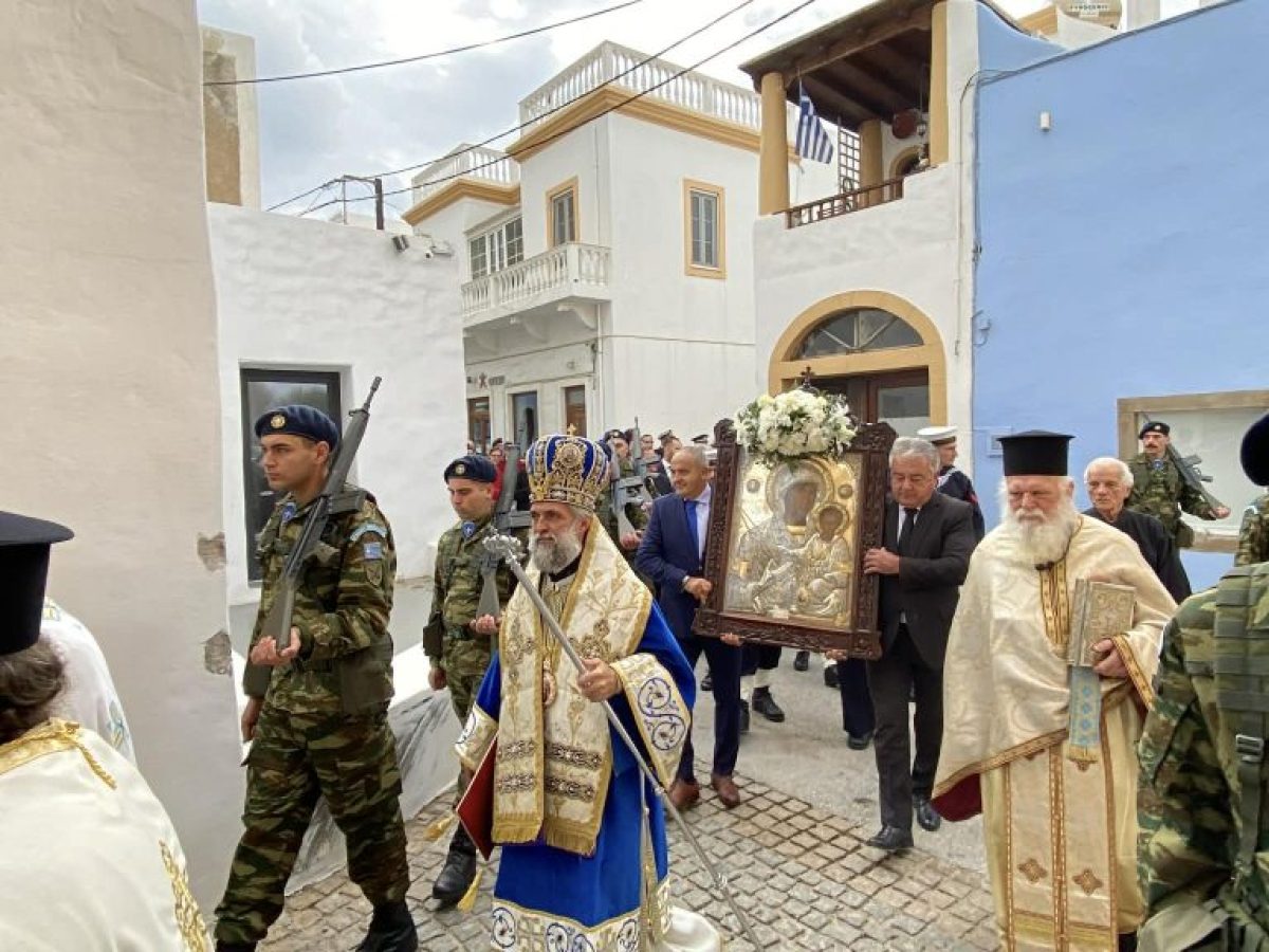 Με λαμπρότητα και κατάνυξη ο εορτασμός των Θεοφανείων στη Λέρο