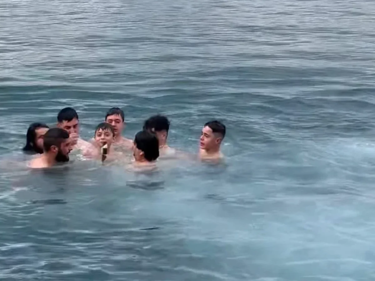 Με λαμπρότητα ο καθαγιασμός των υδάτων στη Λέρο