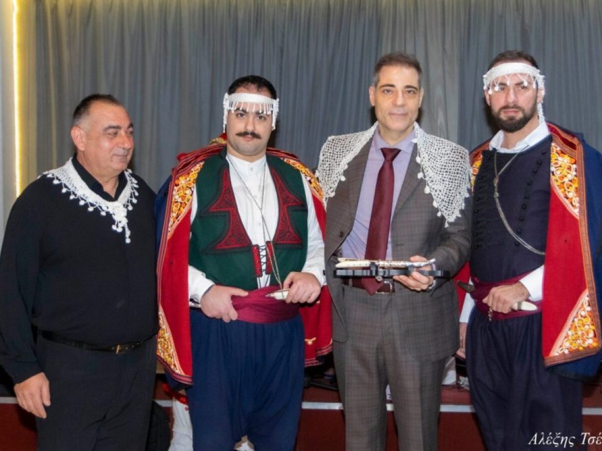 Με λεβεντιά και συγκίνηση η κοπή της πίτας του Συλλόγου Κρητών Αλίμου