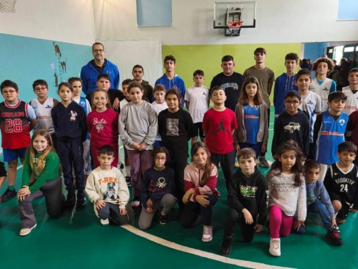 Με συμμετοχή παιδιών ρεκόρ έγινε η κοπή της Βασιλόπιτας του Α.Σ. Κεφαλληνιακού στον Πόρο Κεφαλονιάς (βίντεο – εικόνες)