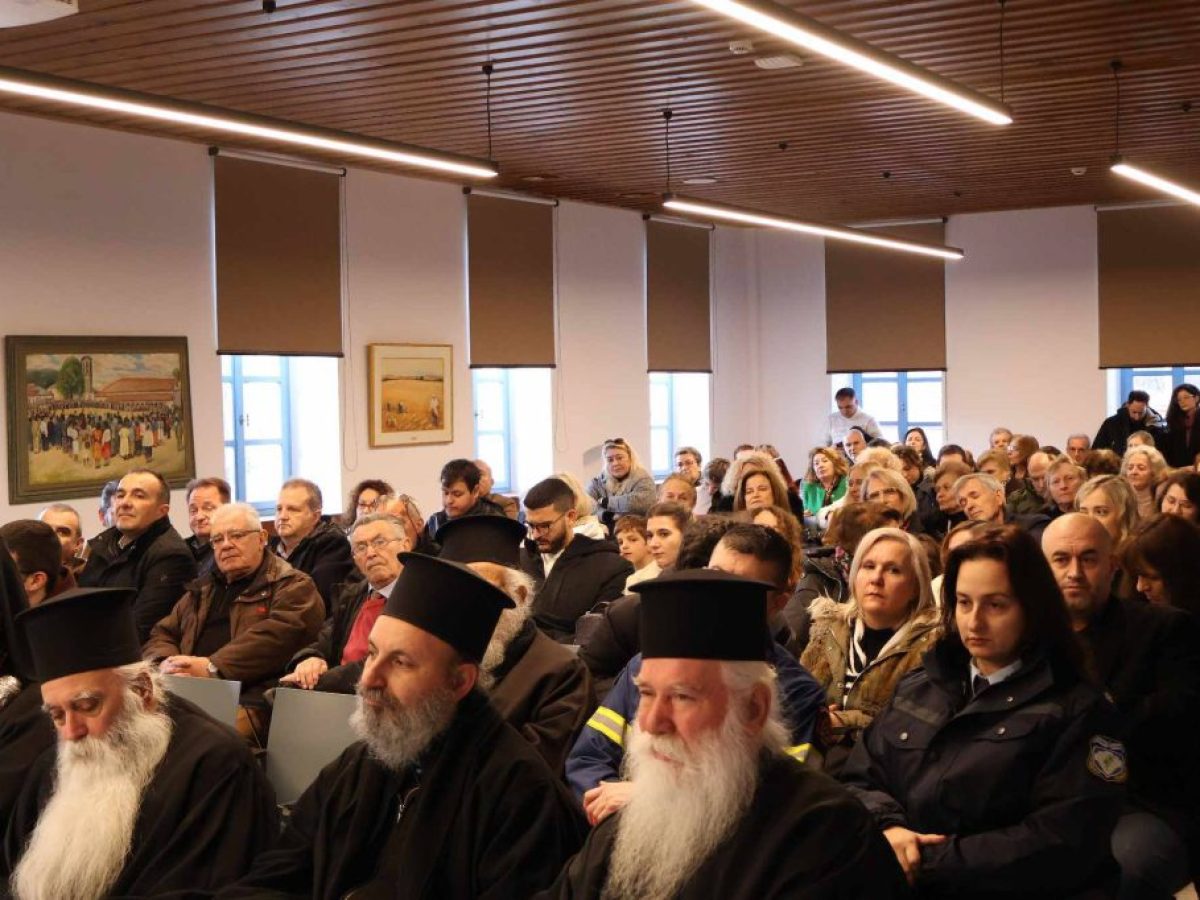 Με θρησκευτική ευλάβεια και ιστορική μνήμη τιμήθηκε ο Άγιος Γρηγόριος στο Δελβινάκι