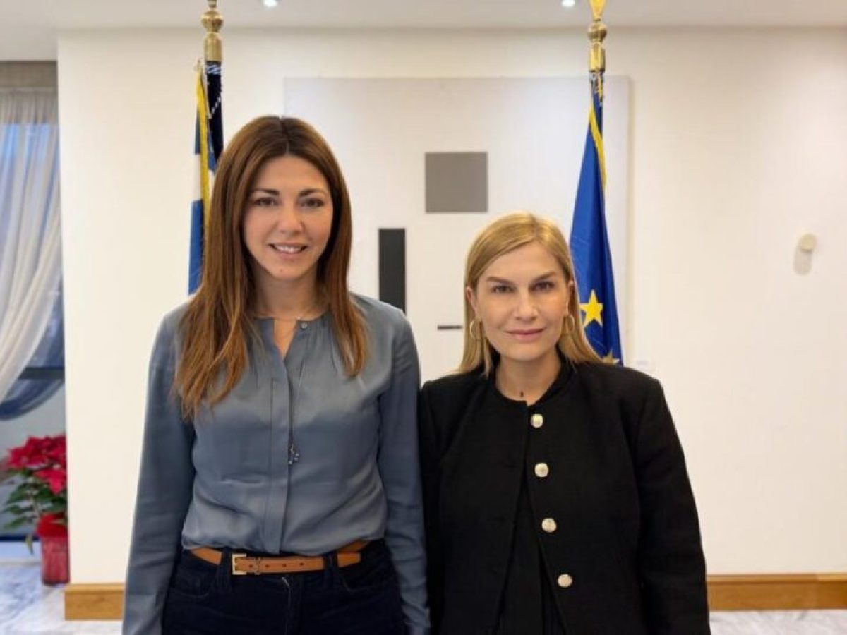 Με την Υπουργό Παιδείας συναντήθηκε η Σέβη Βολουδάκη – Τι συζήτησαν για τα σχολεία των Χανίων