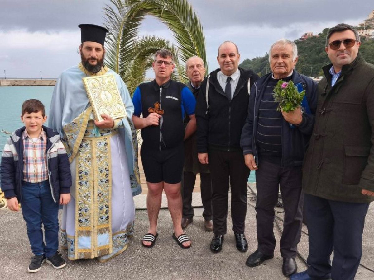 Με βαθιά κατάνυξη έγινε ο εορτασμός των Θεοφανείων στον Πόρο Κεφαλονιάς!
