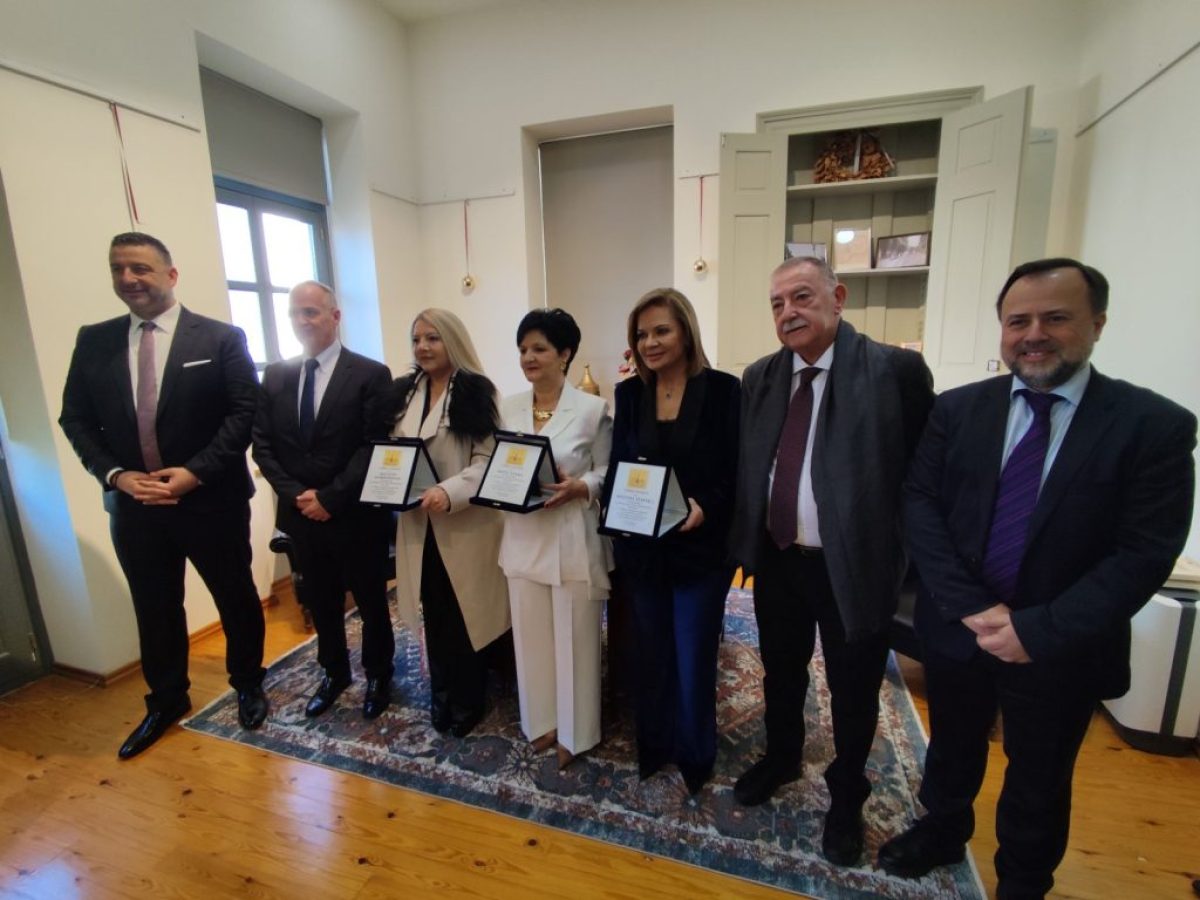 Με βραβεύσεις και πολλές ευχές η πρωτοχρονιάτικη πίτα της Περιφερειακής Ενότητας Αιτωλ/νίας