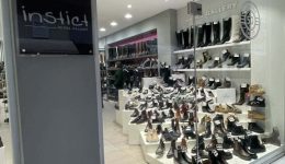 megales-ekptosis-sto-Instict-Shoes