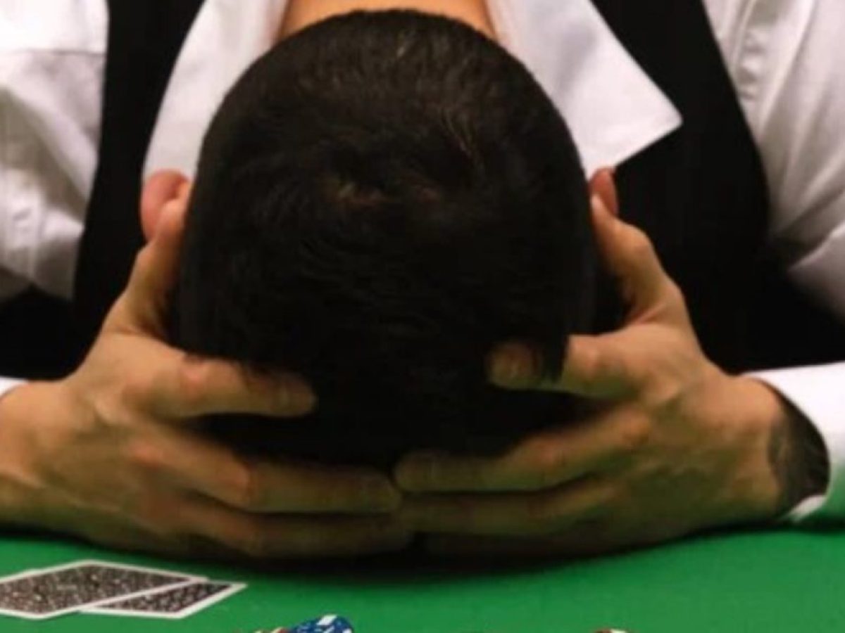 Μεσολόγγι: Εθισμένος στον τζόγο φέρεται ο νεαρός που έπαιξε 6.000 ευρώ σε πρακτορείο ΟΠΑΠ χωρίς να πληρώσει