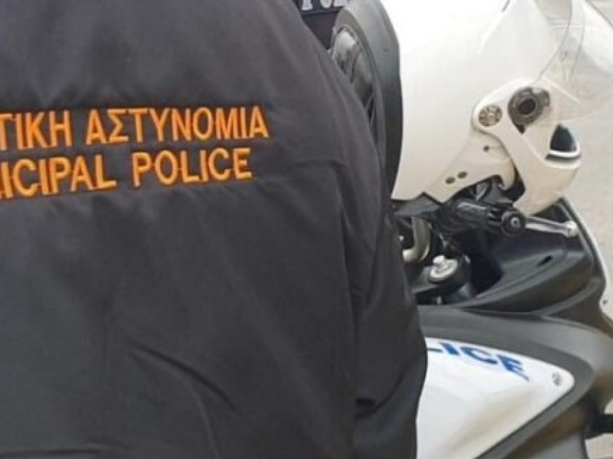 &Mu;&epsilon;&sigma;&omicron;&lambda;ό&gamma;&gamma;&iota;: &Kappa;&lambda;ή&sigma;&eta; &sigma;&epsilon;&hellip; &nu;&epsilon;&kappa;&rho;ή &iota;&delta;&iota;&omicron;&kappa;&tau;ή&tau;&rho;&iota;&alpha; &ndash; &Tau;&omicron; &alpha;&upsilon;&tau;&omicron;&kappa;ί&nu;&eta;&tau;&omicron; &delta;&epsilon;&nu; &upsilon;&pi;ά&rho;&chi;&epsilon;&iota; &epsilon;&delta;ώ &kappa;&alpha;&iota; 10 &chi;&rho;ό&nu;&iota;&alpha;
