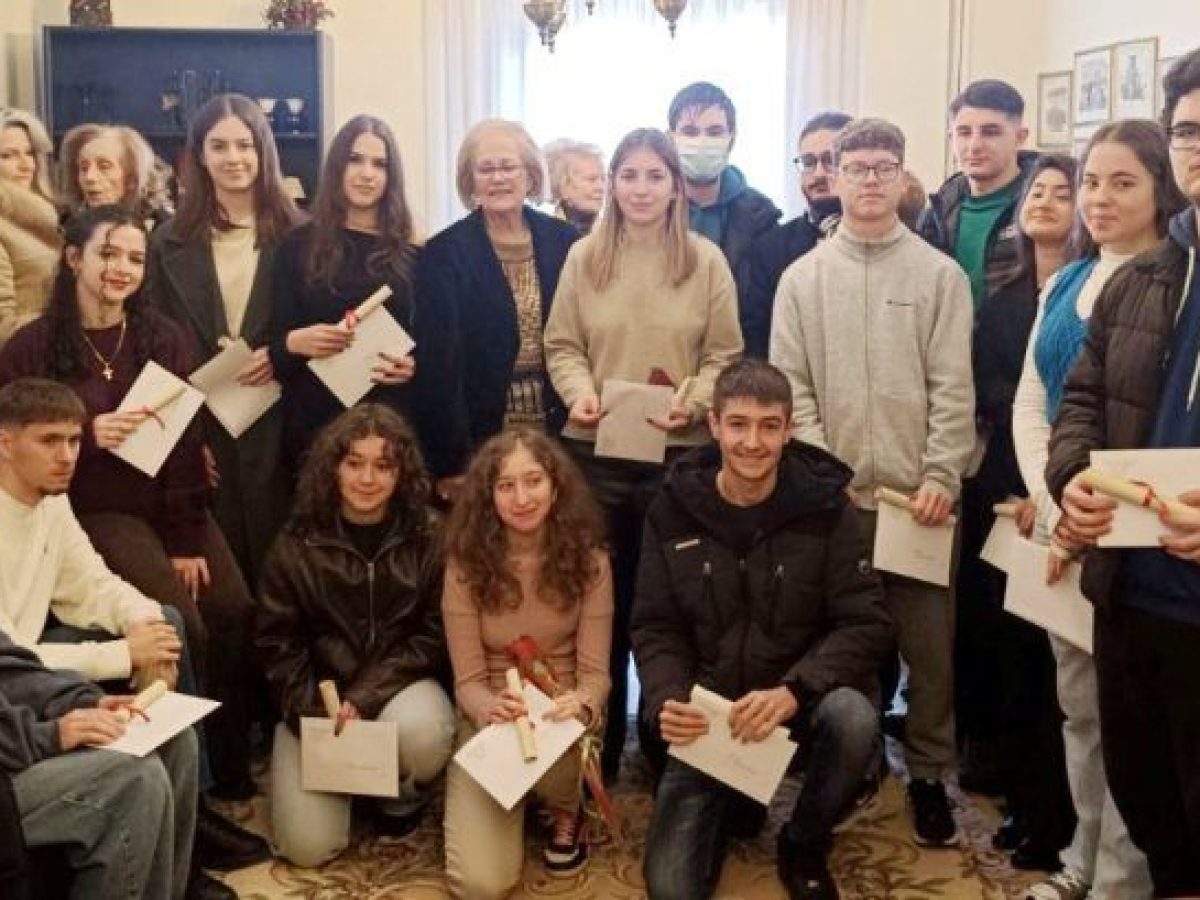 Μια όμορφη γιορτή για τη νέα γενιά από το Φιλανθρωπικό Σωματείο «Η Αγία Βαρβάρα»