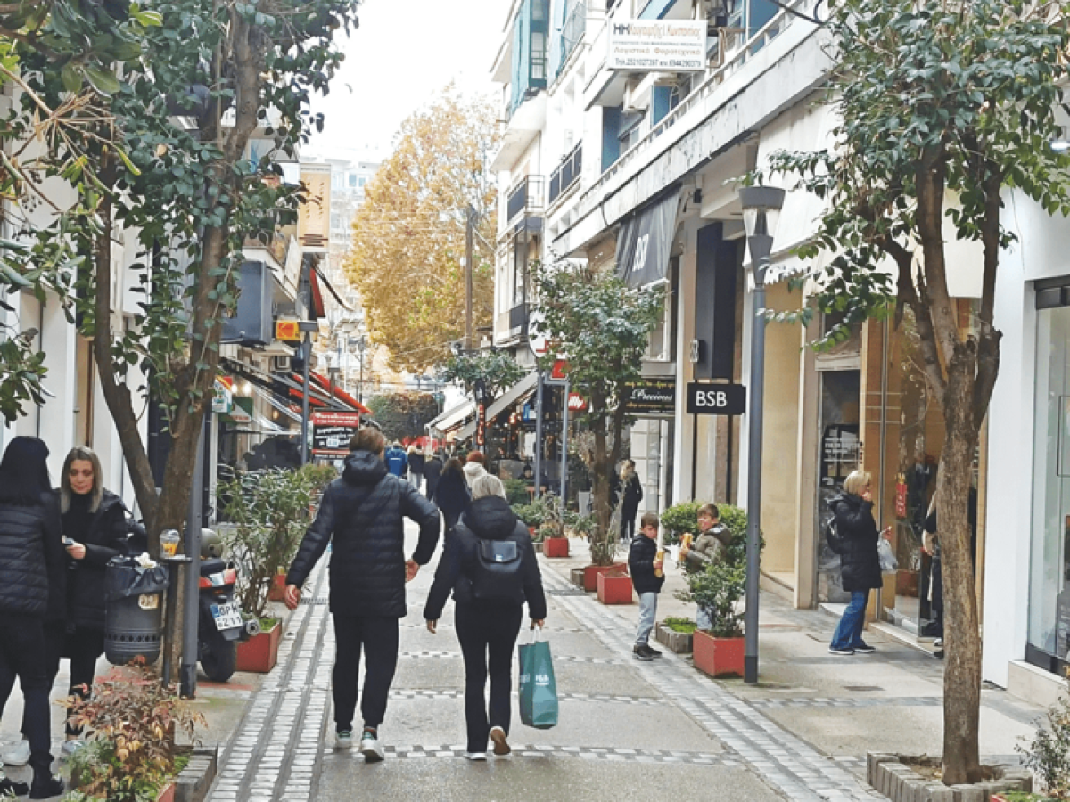 Μικρή ανάσα στην αγορά της Δράμας την Πρωτοχρονιά