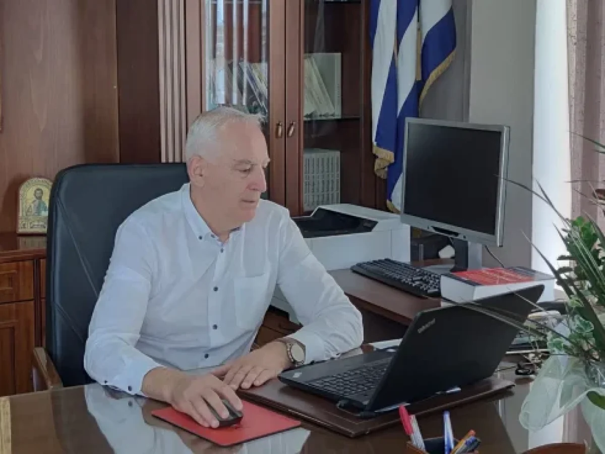 Μήνυμα του Διευθυντή Π.Ε Τρικάλων για τους Τρεις Ιεράρχες