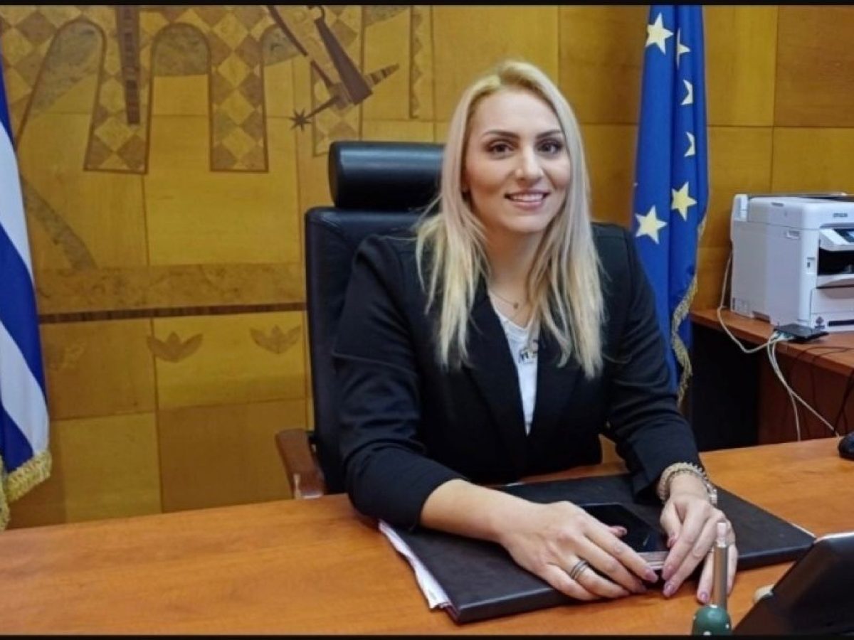 Μήνυμα Αντιδημάρχου Παιδείας και Δια Βίου Μάθησης Σταματίας Γιαννέλη για τη γιορτή των Τριών Ιεραρχών