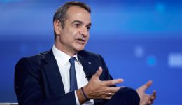 mitsotakis-Αchriasti-chontrada-afto-pou