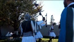 momoeria-rougkatsaria-boumpari-ke-karkatzalia