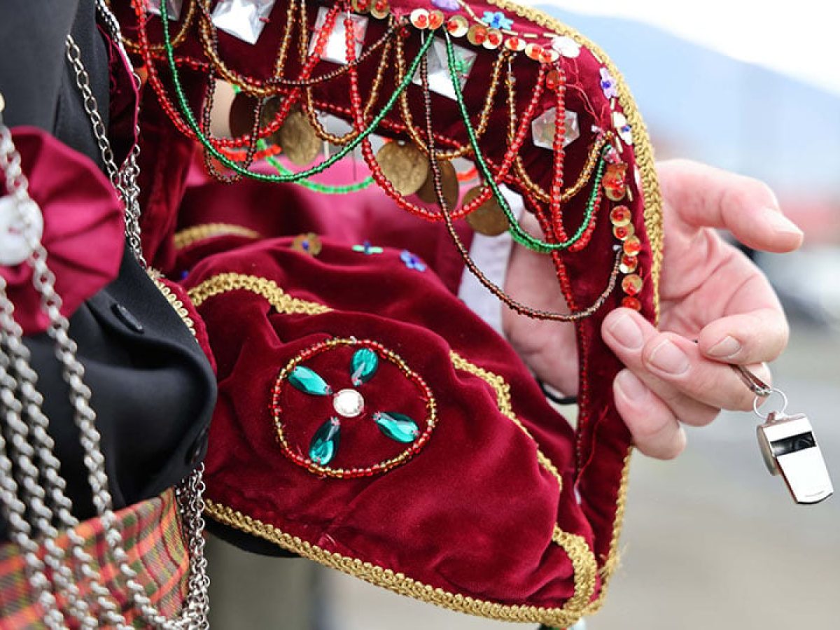 Μωμόγεροι Κοζάνης: Αλωνάκια, Πρωτοχώρι, Ρυάκιο και ένα τελευταίο πέρασμα πριν από το «και του χρόνου»