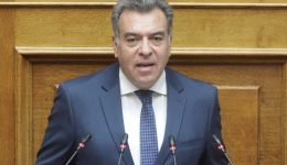 mΑnos-konsolΑs-epanaschediasmos-tou-programmatos
