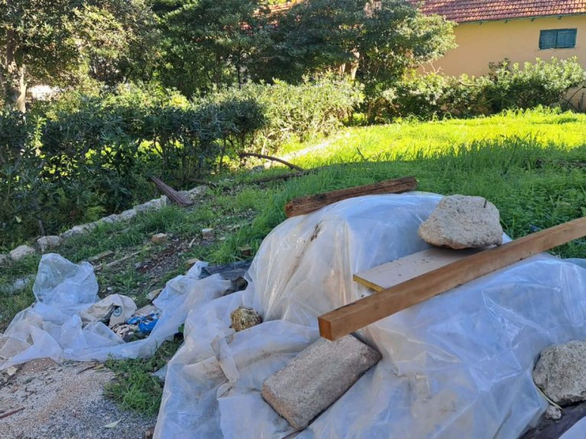 Να τα πούμε, κι ας τα έχουν πει κι άλλοι; Όταν η σκανδαλώδης διαχείριση γίνεται κανονικότητα στη Ρόδο