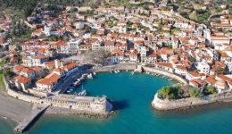 nafpaktos-mnimi-ke-apologismos-iper-1