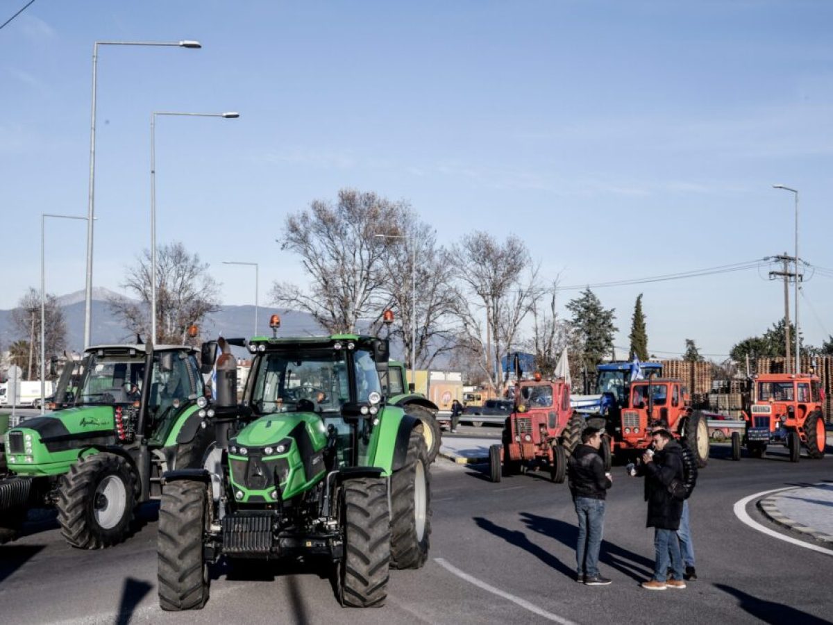 «Ναι στον διάλογο» η απόφαση των αγροτών μετά τη σύσκεψη στον Παλαμά Καρδίτσας