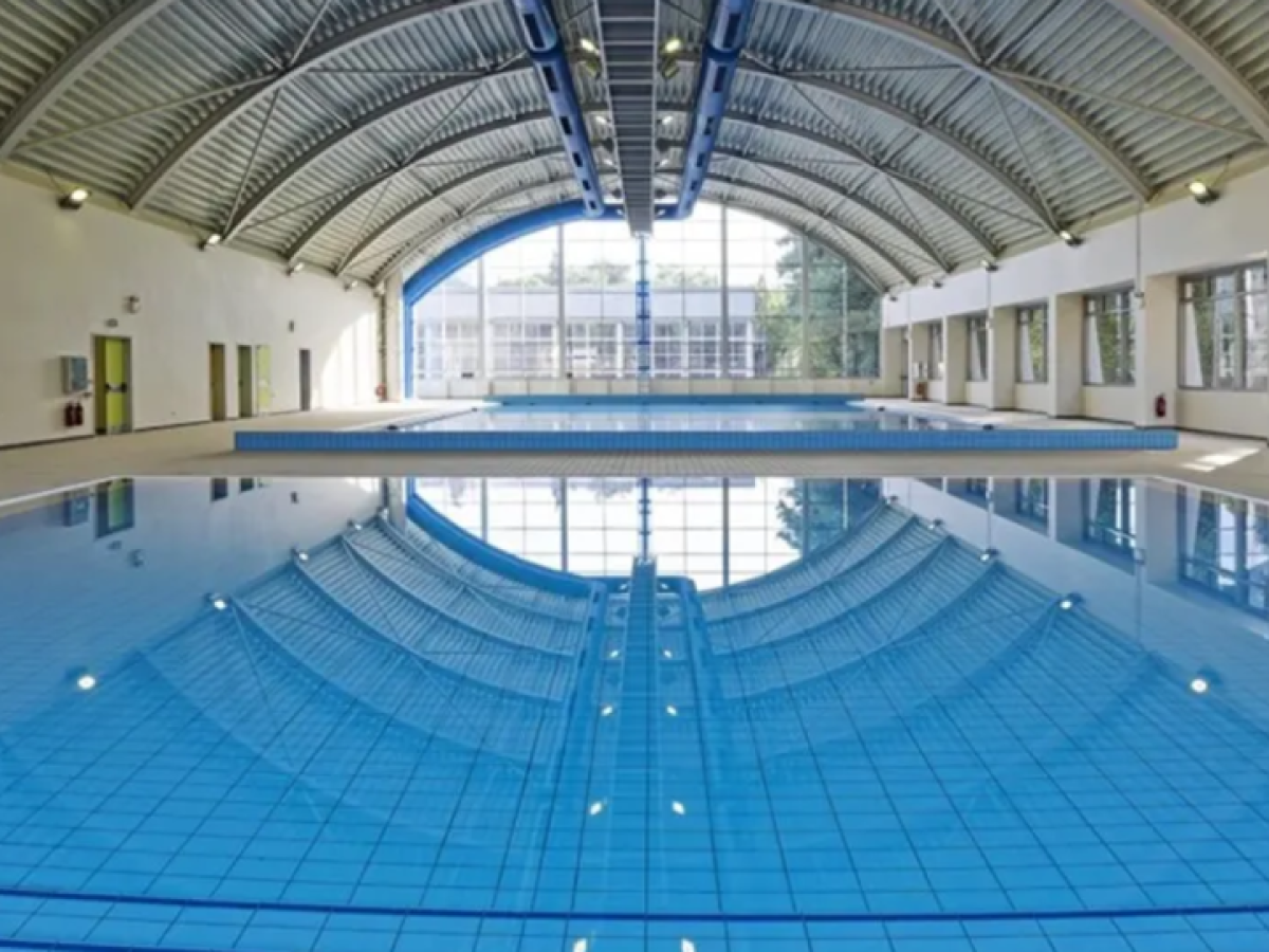 Νέα δωρεά της Raycap για το κολυμβητήριο