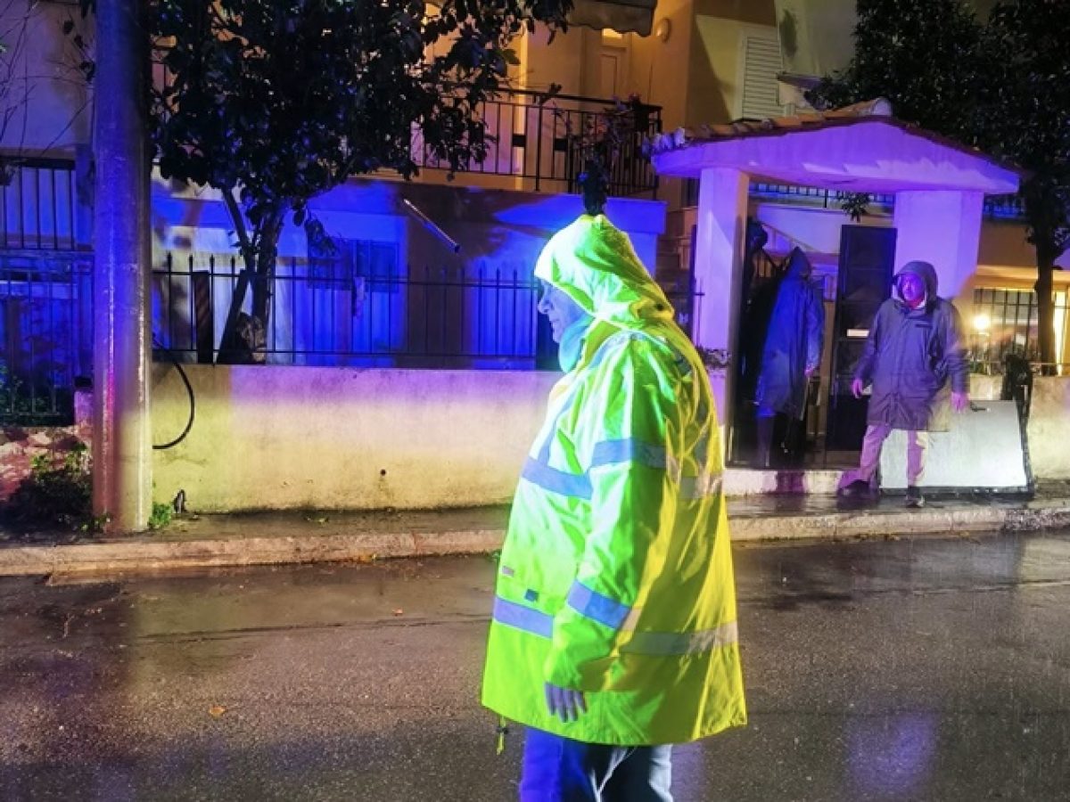 Νέα Φιλαδέλφεια: Πλημμύρισε ο Κηφισός στο ύψος της Κίρκης – Άμεση επέμβαση των υπηρεσιών