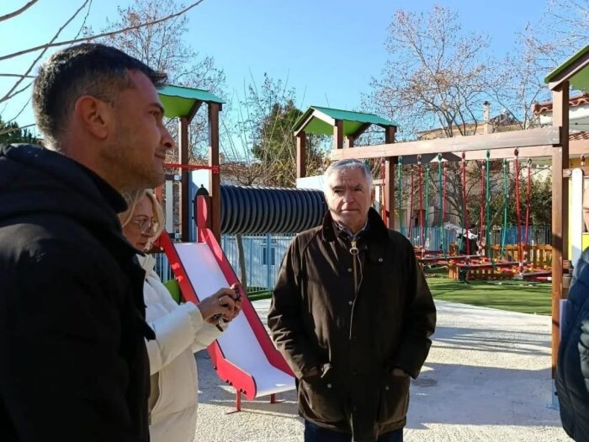 Νέα παιδική χαρά στα Γλυκά Νερά – anattica