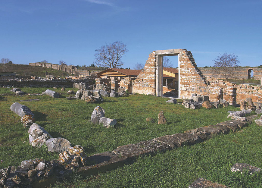nees-diadromes-periigisis-ston-archeologiko