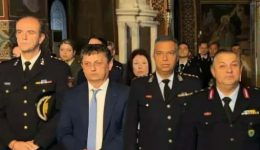 nees-topothetisis-se-pirosvestiki-ke