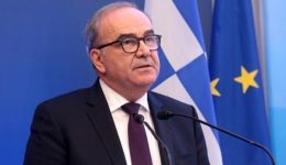 nikos-papathanasis-1695-ekat.-evro