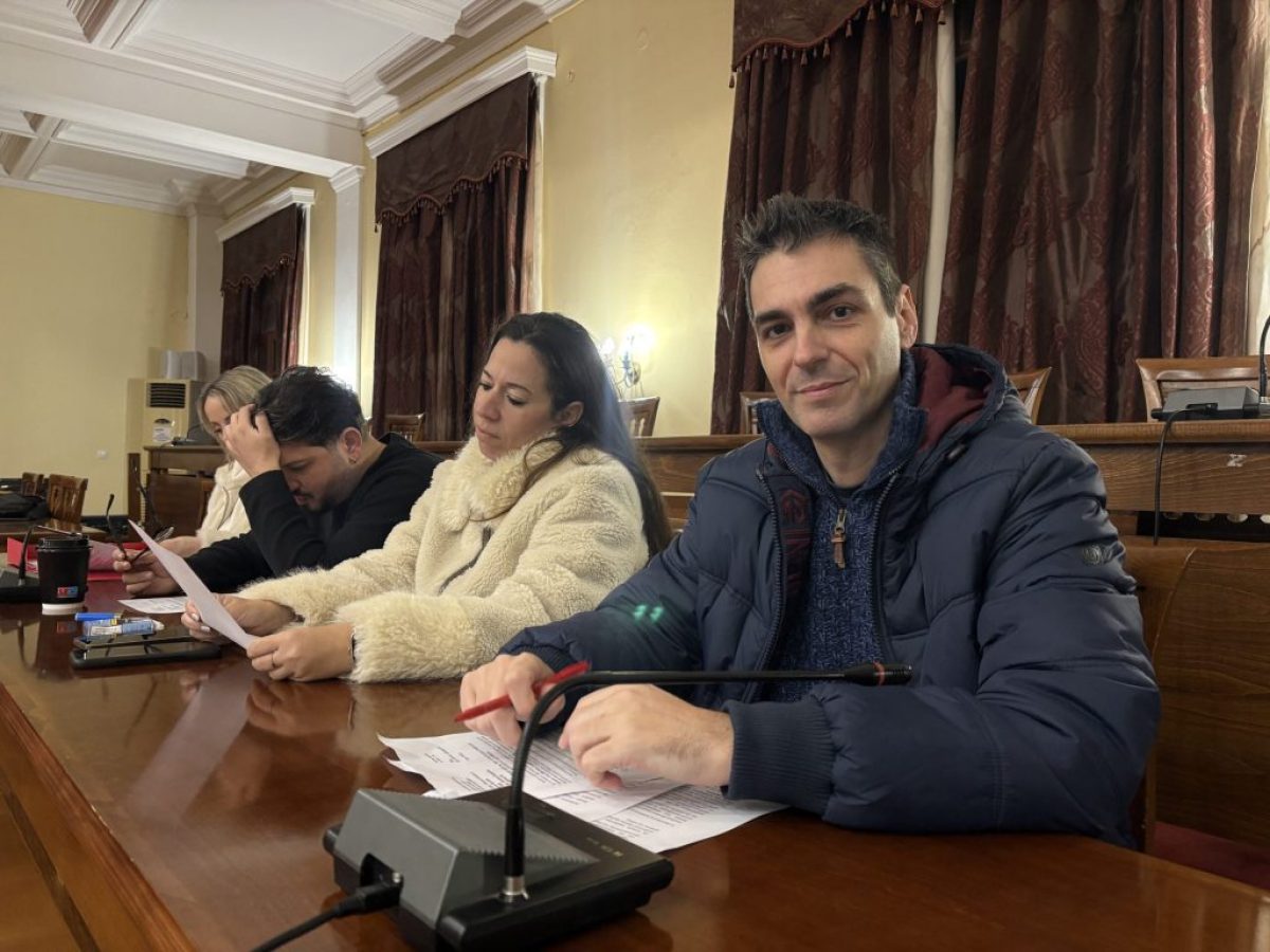 Ντ. Μαλαπέτσας: Η Πόλη στερείται ταυτότητας