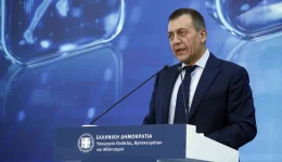 o-giannis-vroutsis-tin-prosechi