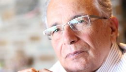 o-kathigitis-nevrologias-panagiotis-papathanasopoulos