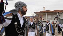 o-kiklos-ton-momogeron-klini