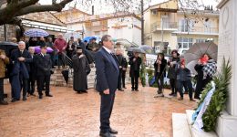 o-kostas-peletidis-sta-sella