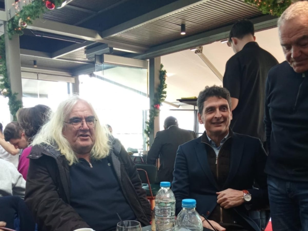 Ο Μάκης Μελάς “πρωταγωνιστής” στα πολιτικά καφέ της πόλης !