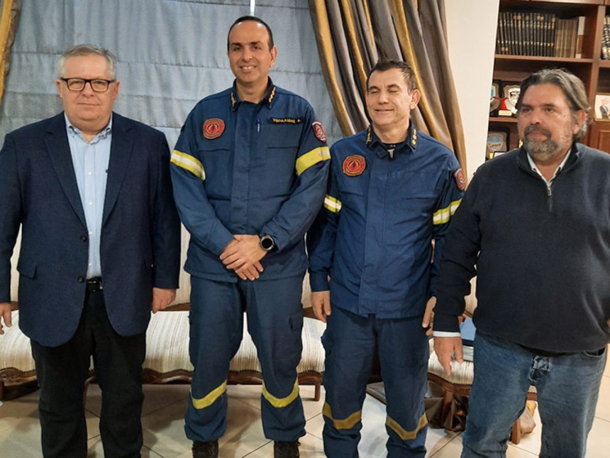 Ο νέος Διοικητής της Πυροσβεστικής στον Αντιπεριφερειάρχη Καβάλας