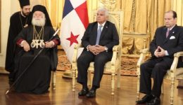 o-patriarchis-&Alpha;lexandrias-ston-proedro