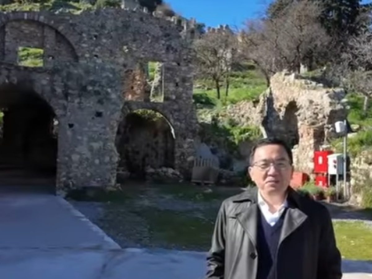 Ο πρέσβης της Κίνας «διαφήμισε» τη Σπάρτη στα social media