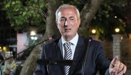 o-spiros-konstantaras-katadikazi-tin
