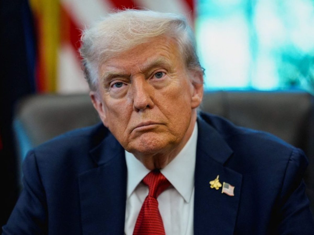 Ο Τραμπ απειλεί με δασμούς χώρες που δεν θα στηρίξουν το σχέδιό του