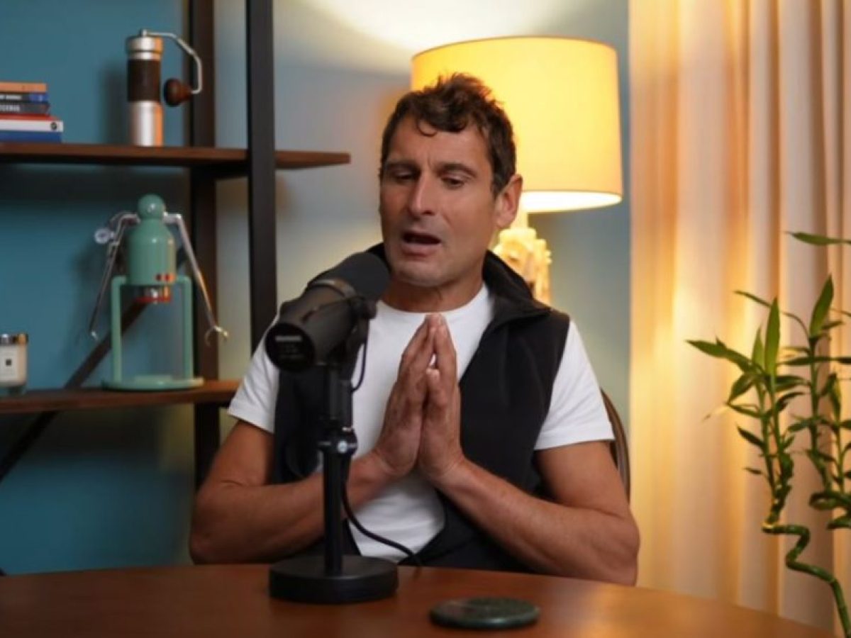 Ο Βλάσσης Καραβασίλης μιλά στις «Περσείδες» για τη Νέα Μάκρη, τον Τελμησσό και το Μουσείο Μαραθωνίου Δρόμου