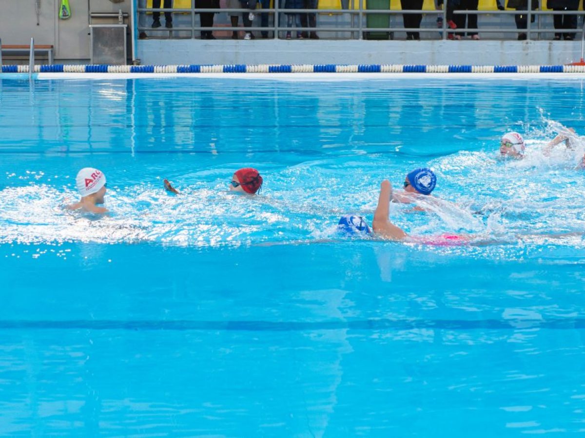 Ο Αγιασμός των υδάτων στο κολυμβητήριο Καλαμάτας