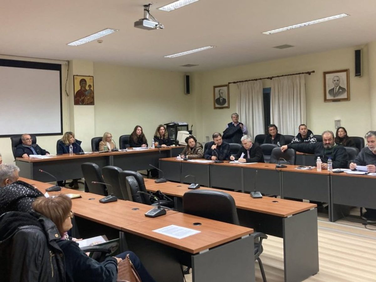 «Όχι σε λιγνιτωρυχείο» από Δημοτική Κοινότητα Κυπαρισσίας, βουλευτές, αυτοδιοικητικούς και κατοίκους