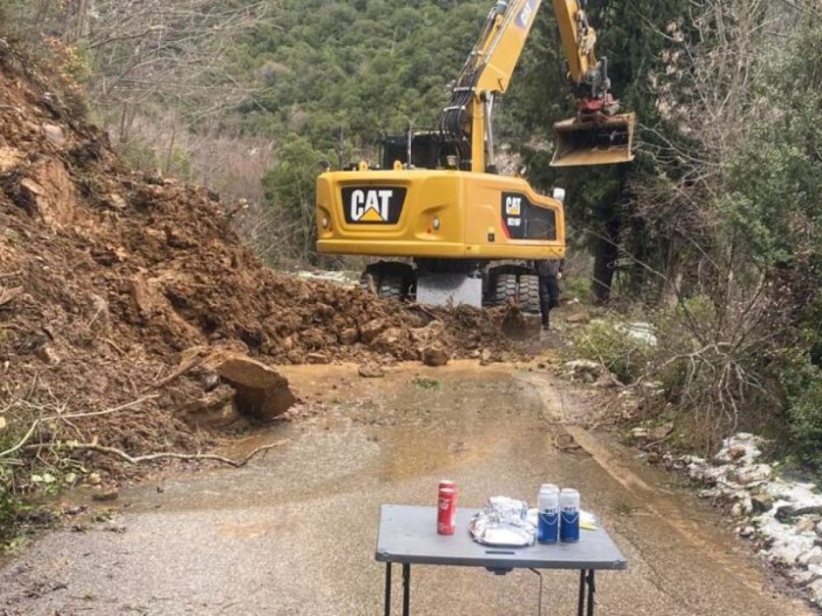 &Omicron;&rho;&epsilon;&iota;&nu;ή &Nu;&alpha;&upsilon;&pi;&alpha;&kappa;&tau;ί&alpha; &ndash; &Gamma;&iota;ώ&rho;&gamma;&omicron;&sigmaf; &Alpha;&lambda;&epsilon;&xi;ό&pi;&omicron;&upsilon;&lambda;&omicron;&sigmaf;: &Omicron; &Pi;&rho;ό&epsilon;&delta;&rho;&omicron;&sigmaf; &tau;&eta;&sigmaf; &Alpha;&nu;&alpha;&beta;&rho;&upsilon;&tau;ή&sigmaf; &kappa;έ&rho;&alpha;&sigma;&epsilon; &tau;&omicron;&upsilon;&sigmaf; &chi;&epsilon;&iota;&rho;&iota;&sigma;&tau;έ&sigmaf; &tau;&omega;&nu; &mu;&eta;&chi;&alpha;&nu;&eta;&mu;ά&tau;&omega;&nu;