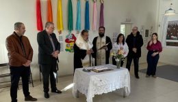 papadopoulio-ekopsan-ti-vasilopita-tous