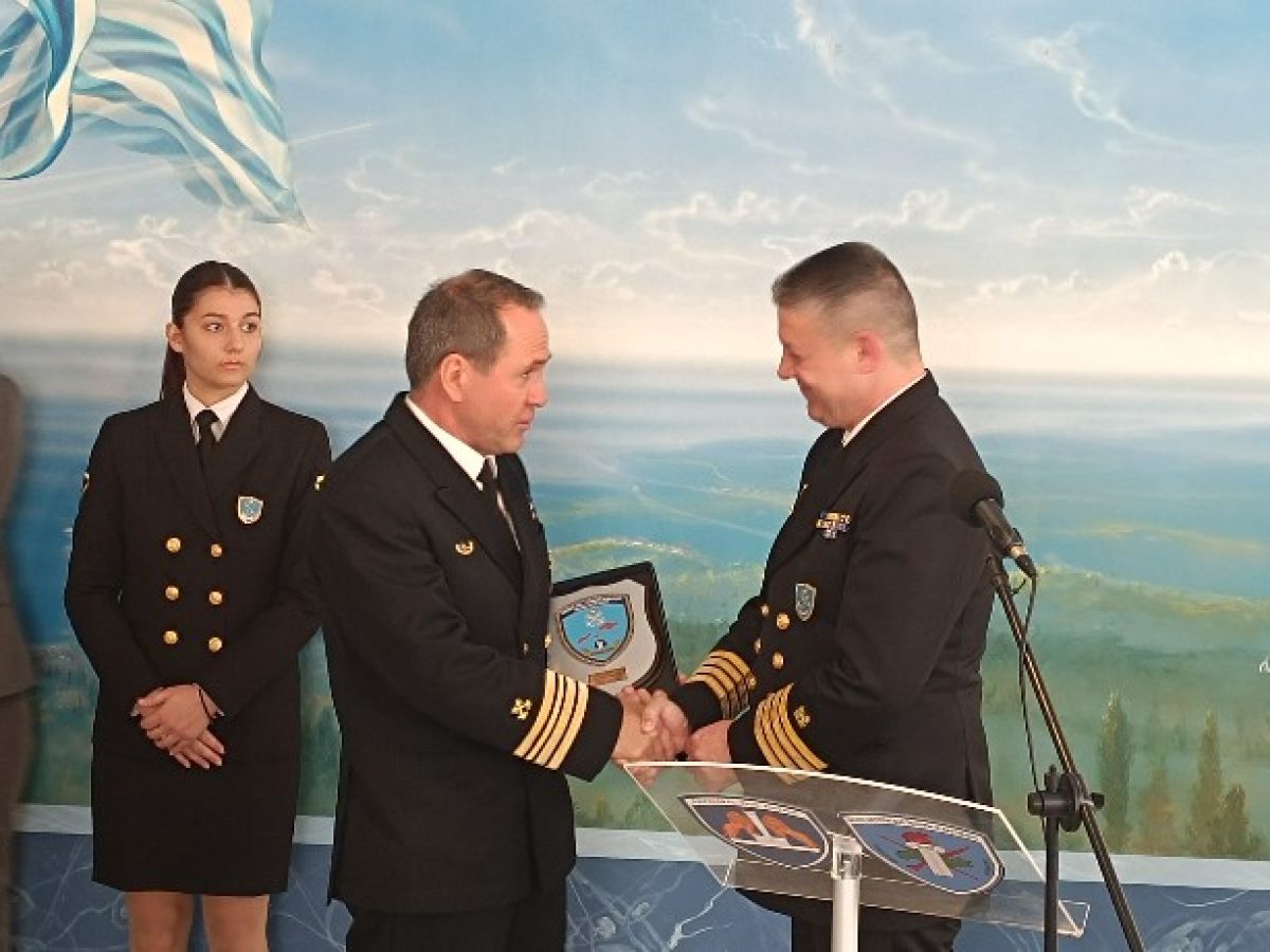 Παράδοση – παραλαβή στο Λιμεναρχείο Σάμου. Κλείνει ένας απαιτητικός κύκλος, ανοίγει ένα κεφάλαιο συνέχειας